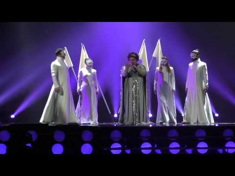 SERBIA : Bojana - 'Beauty Never Lies' - 2nd Rehearsal at Eurovision 2015