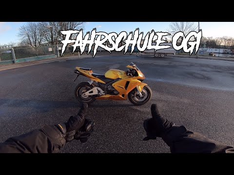 Learn to ride a motorcycle in under 10 minutes!