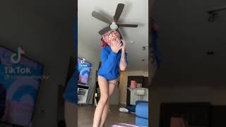 TikTok 太もも（あれ、、、）