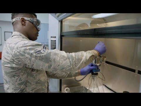 U.S. Air Force Maintainers—What Makes This Career Unique?