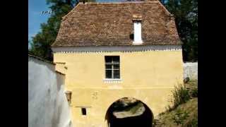 preview picture of video 'Apold - The fortified church, Mures, Romania'