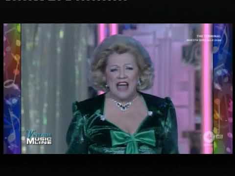 Carla Boni - Tipico maschio (Cover di Typical male) (Un fantastico tragico venerdi' 1986)