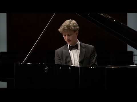 Jan Lisiecki plays Mendelssohn, Beethoven, Chopin