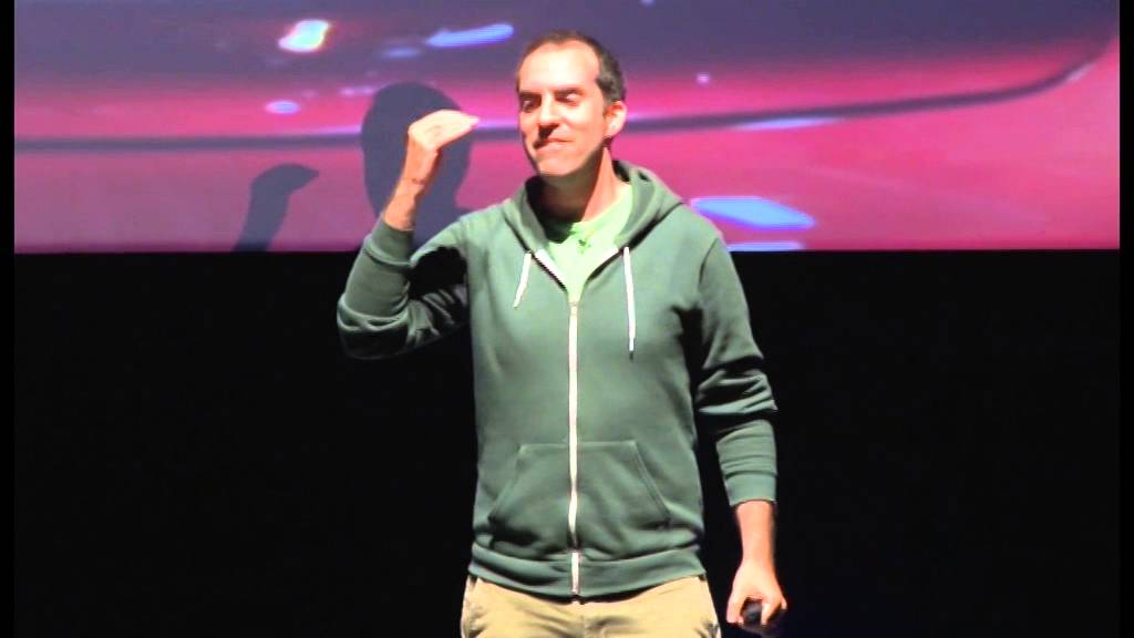 Por qué debes compartir tu idea con todo el mundo | Leo Prieto | TEDxSantiago