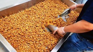 Amerikan yemekleri - Chicago'daki EN İYİ PATLAMIŞ MISIR! Cheddar Peyniri ve Kara