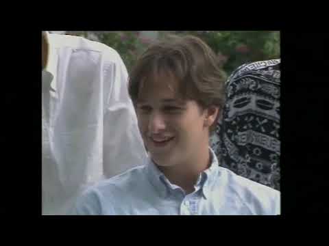 Thumbnail for An Interview with the cast of The Dead Poets Society (1989)
