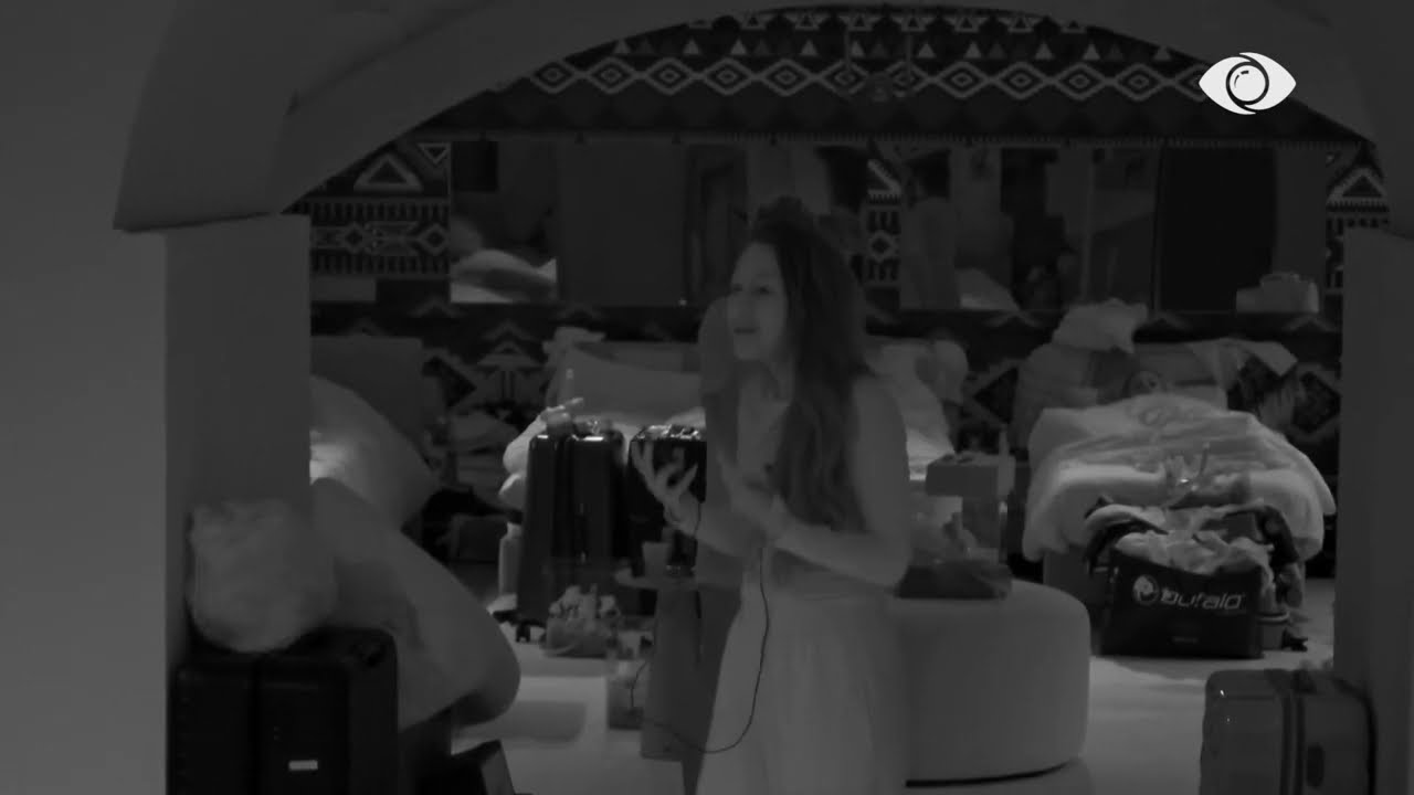 Meritoni dhe Ilnisa e ngacmojnë, “shpërthen” Franceska: T’ju vijë zor, të paedukatë…