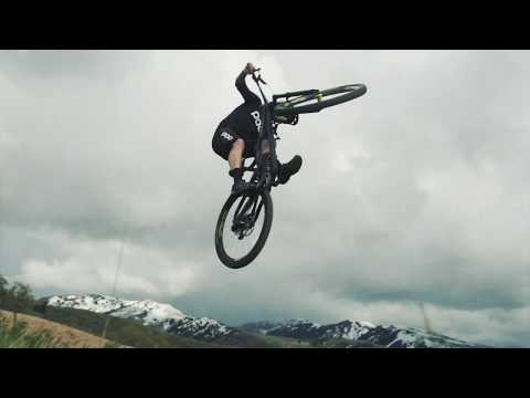 Mike Giese  - Evil Offering Bike Check