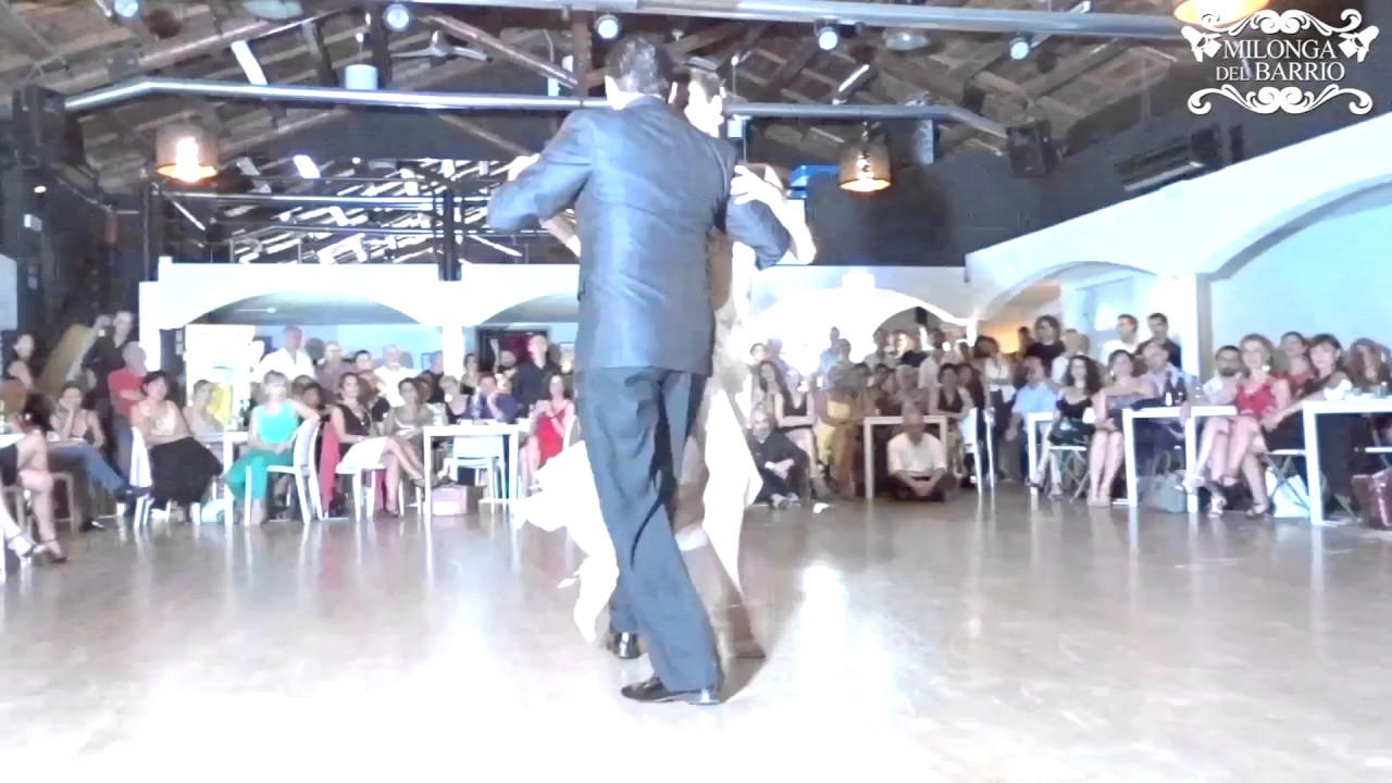 Diego Escobar y Angelina Staudinger (2/3) • 23/06/2017 • Milonga del Barrio • Roma, Italia