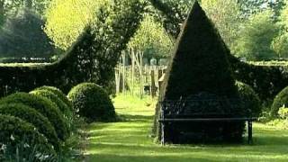 preview picture of video 'un Jardin en Picardie : Maizicourt'