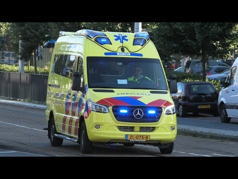 2X Nieuwe Ambulance 11-125 met Spoed onderweg in Zaandam en Amsterdam