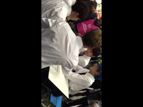 160409 K CON JJCC食レポ③