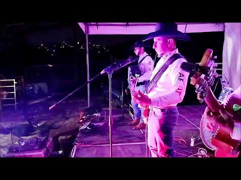 Mix norteño Esencia Musical en jaripeo aldea pueblo Ralo casillas santa rosa 