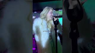 WILLA FORD I WANNA BE BAD LIVE 1.10.26