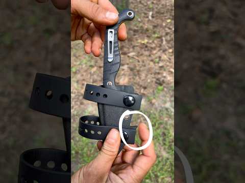 Brain Salad Surgery: Civivi Neurophatic leans hard towards use. Design elements have consequences!