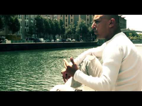 Ades - Ne Me Parle Plus D'Elle