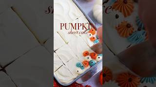 Easy pumpkin sheet cake with cream cheese frosting + the cutest piper pumpkins 🧡 #pumpkin #cake
