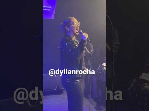 Deus me deu um livramento ia ficar sem voz! Mais ele CHEGOU e mudou tudo sou um Milagre!