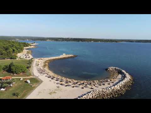 Novigrad (Istrien) coast, right side Hotelarea Aminess Maestral