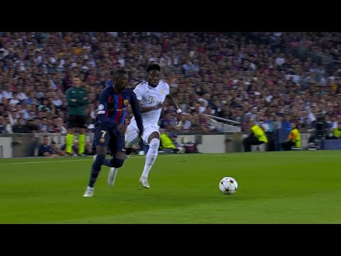 Ousmane Dembélé vs Alphonso Davies - Fight & ware inside the stadium