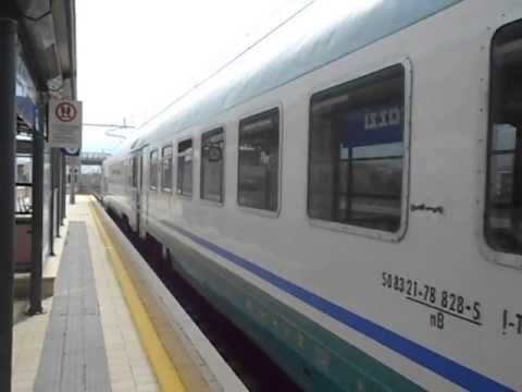 REG 8810 464.028 + UIC-X per Termini Imerese