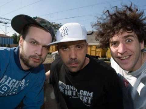 Bad Copy feat Škabo - Vune mlade