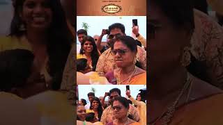 Download lagu Indraja Wedding🤩 'Full Vibe-ல்  இறங்கி ஆட்டம் போட்ட Robo Shankar Family' 🥰 mp3 Download lagu Indraja Wedding🤩 'Full Vibe-ல்  இறங்கி ஆட்டம் போட்ட Robo Shankar Family' 🥰 mp3