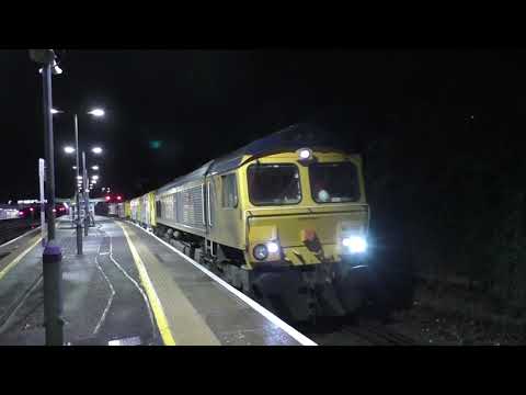 (HD) GBRf 66743 & 66740 with the High Speed Milling Machine at Tonbridge - 16/11/20