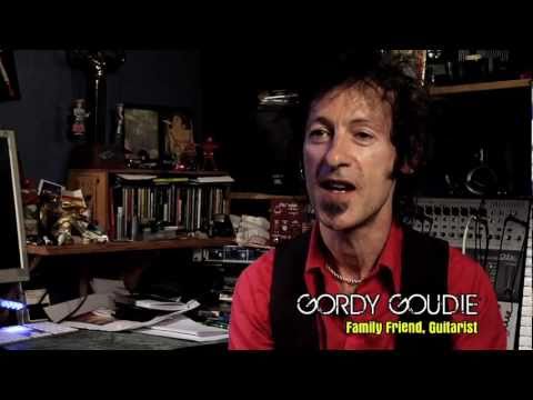 Grant Morrison: Talking With Gods -- The First Five Minutes