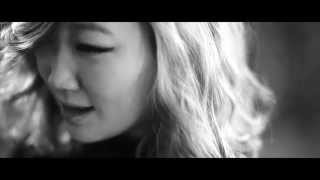 "Gentleman" English version sung by eSNa (에스나, 윤빛나라)