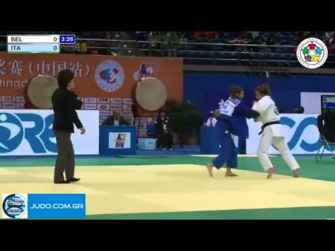 Judo Grand Prix Qingdao 2011 -48kg VAN SNICK (BEL)-MORETTI (ITA)