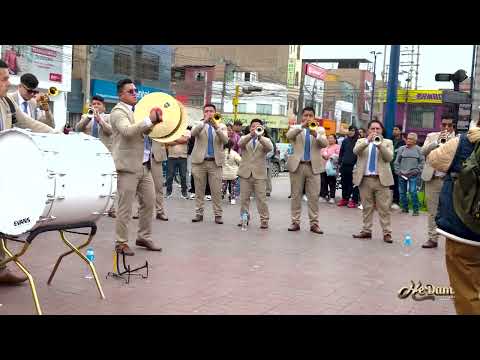 CENTRO MUSICAL POMAPATA | PÁSAME LA BOTELLA / LUNA LUNITA MÍA