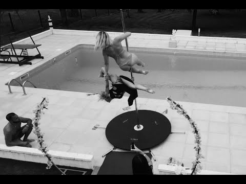 DEMONSTRATION DES PROFESSEURS DE L'ÉCOLE KEELIN ASHTON