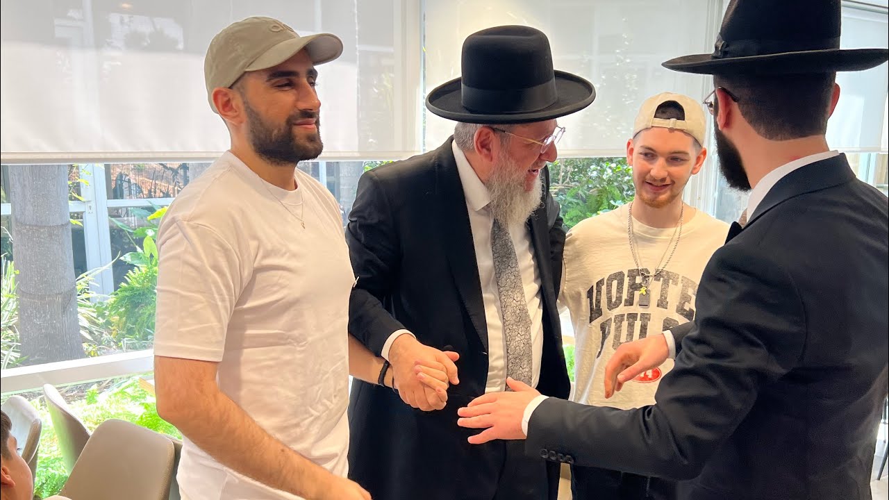 הרב יצחק דיין | תולדות | התשפ״ו | מה הועילו תפילותם של אבותינו - מוסר גדול 