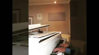 Invictus - Piano Solo  Erriquenz Live