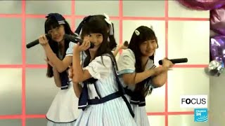 Japans idols: Young female singers devoted fans an