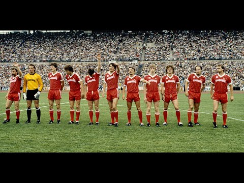 FC Hannover 96 - Hertha 2:0/ 9.6.1985.-60.450Zu - Miroslav Vjetrovic/Frank Hartmann/Bastian Hellberg