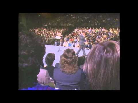 A Passion For Customers with Tom Peters