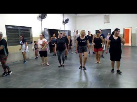 aula de Passinhos Prof.Lu Rossini música - ABBA - dancing queen.
