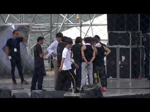 [FC] 121123 SHINee SMTOWNSG Before Start Rehearsal