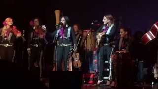 Mariachi flor de toloache (cucu ru cucuuuu paloma Apollo theatre NYC