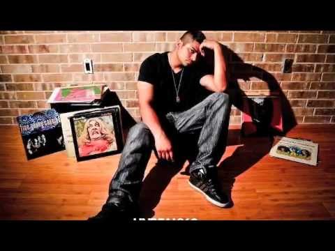 Eric White "THE MOVE" feat. Young D