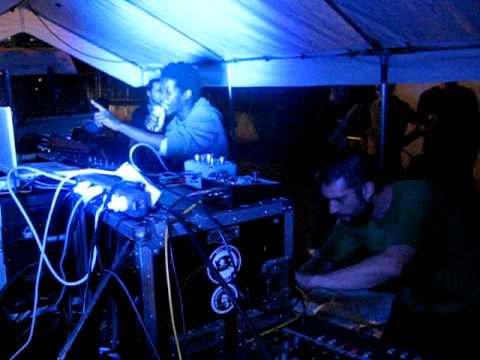 DUB ADDICT FETE DE LA MUSIQUE 11 022.AVI