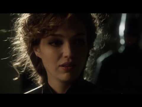 Catwoman and Batman! Gotham s05e12!