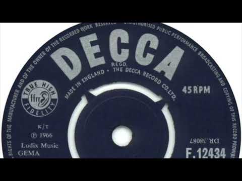 The Mockingbirds – One By One