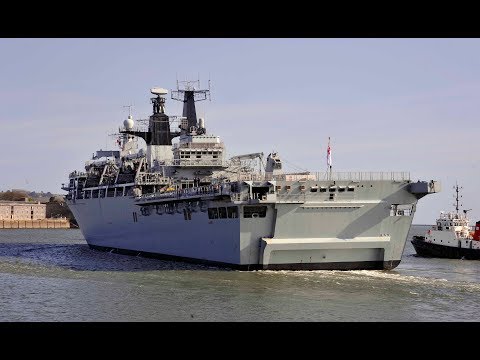 HMS ALBION L14 LEAVES DEVONPORT NAVAL BASE AT MUTTON COVE - 25th March 2019