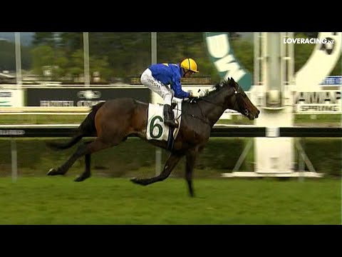 Puccini & Vinnie Colgan - 2013 Metric Mile