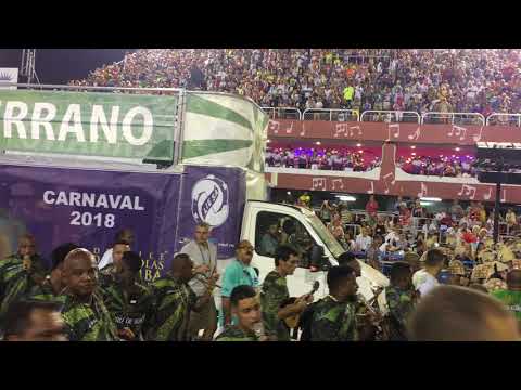 Bateria Império Serrano 2018 -  Paradinha - Sapucaí