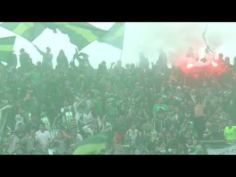 "La Hinchada más FIEL de todas y la salida del Decano al coloso de Playa Ancha 26 agosto 2018" Barra: Los Panzers &bull; Club: Santiago Wanderers