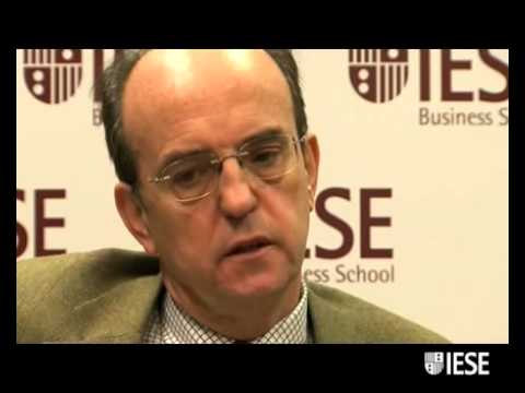 Álvarez de Mon presenta su nuevo libro: Con ganas, ganas. Del esfuerzo a la plenitud. En él reflexiona sobre asuntos como la confianza y el valor.